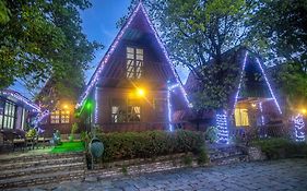 Chalet Suisse